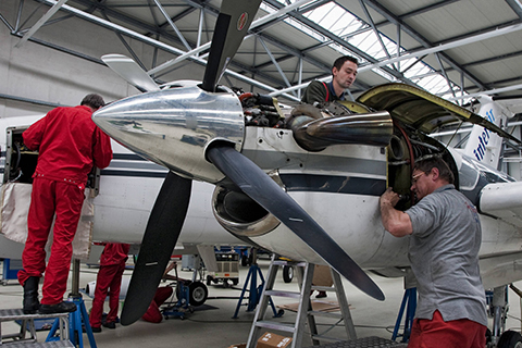 Aircraft maintenance personnel